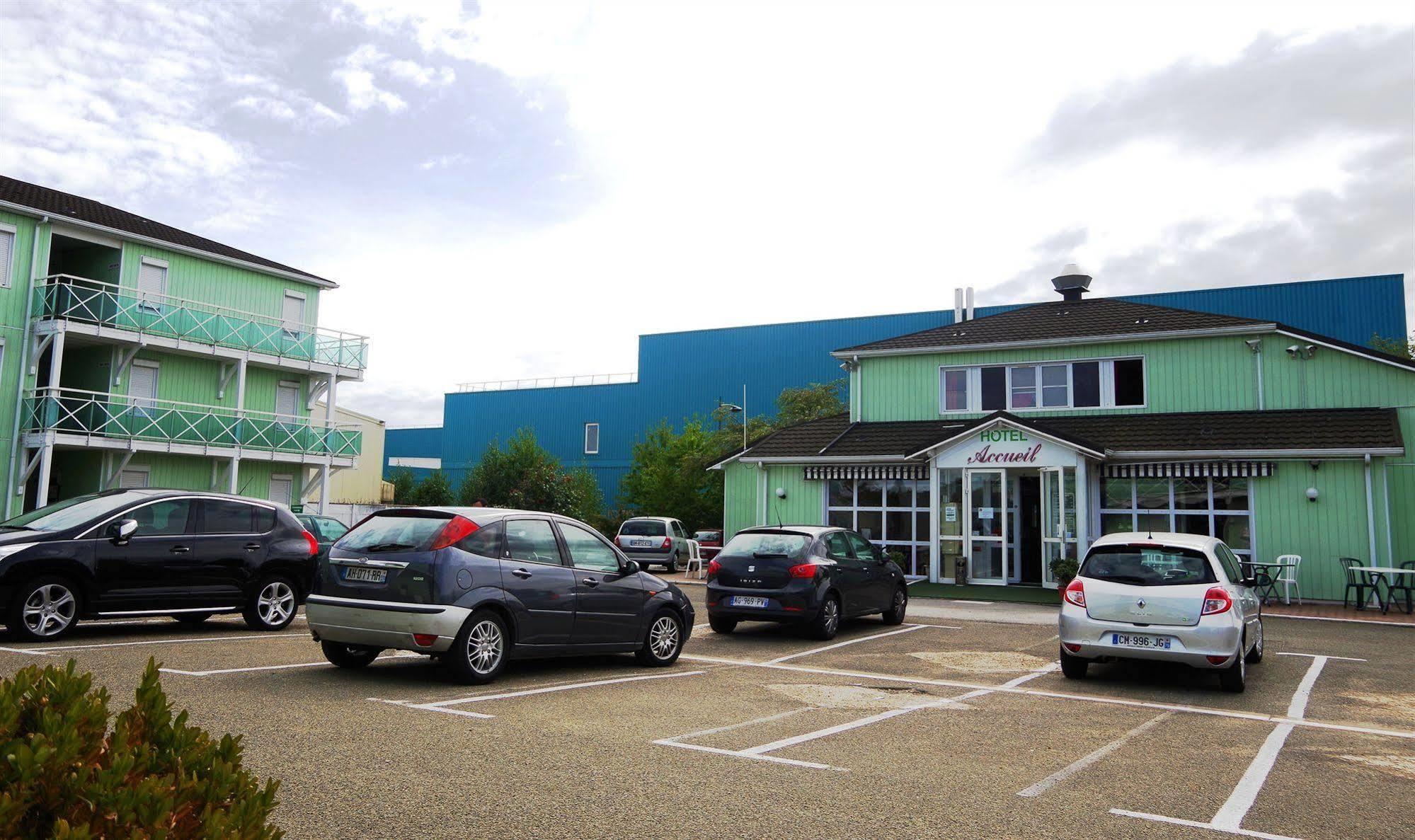 Premiere Classe Coignieres Exterior photo